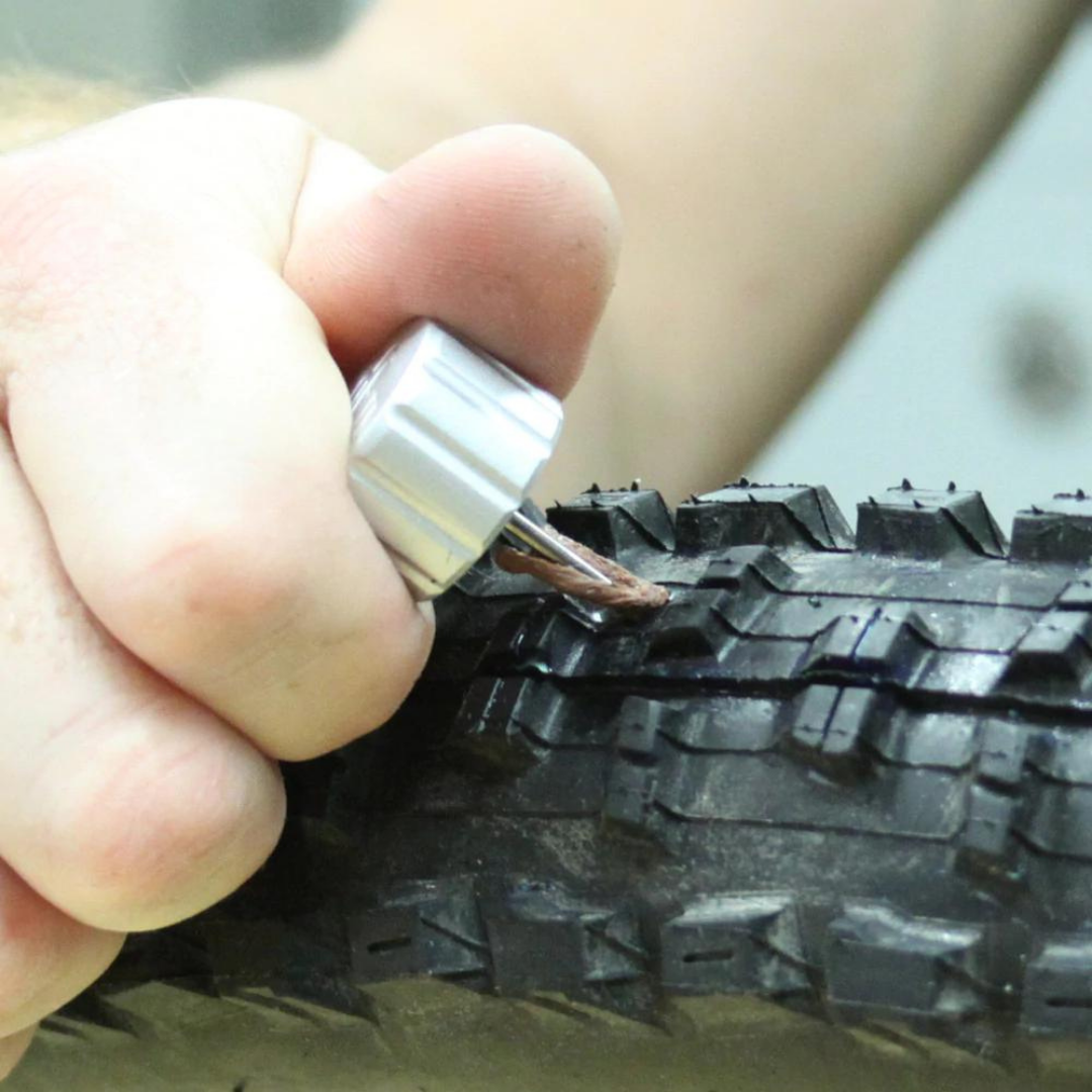 Tubeless Tackle Tire Repair Kit with Bacon – Oregon E-Bikes